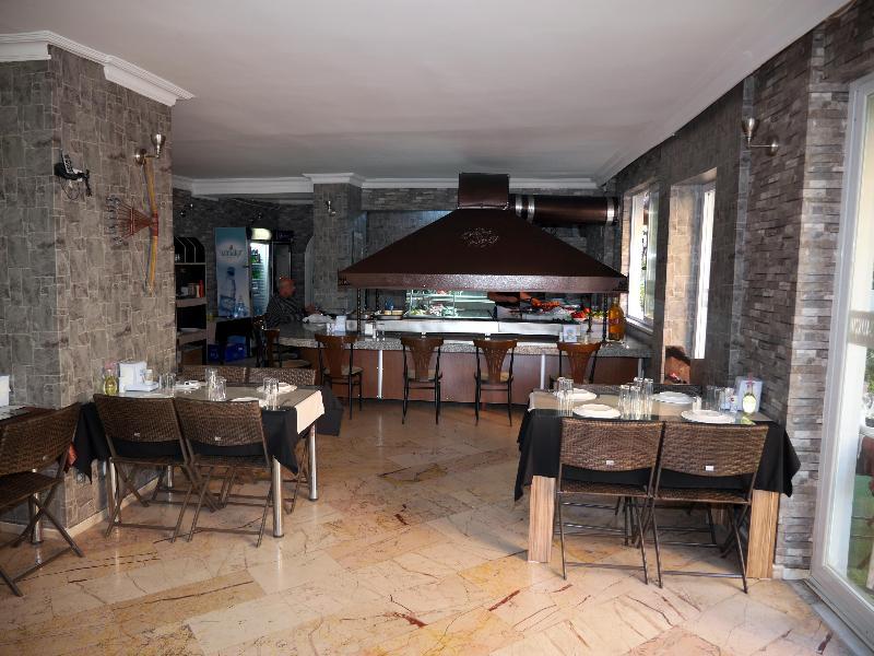 Mevre Hotel Antalya Buitenkant foto
