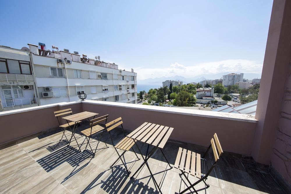 Mevre Hotel Antalya Buitenkant foto